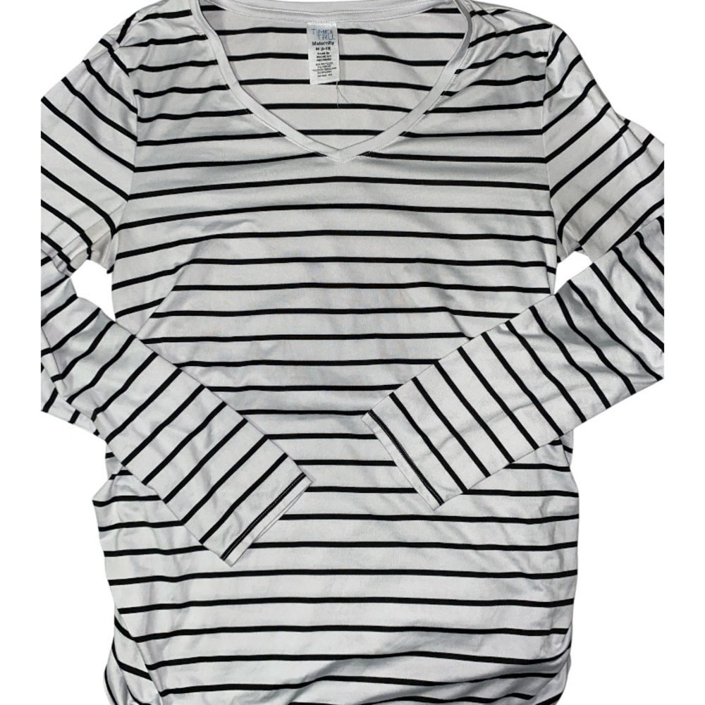 Time and Tru • Black and White Maternity Top